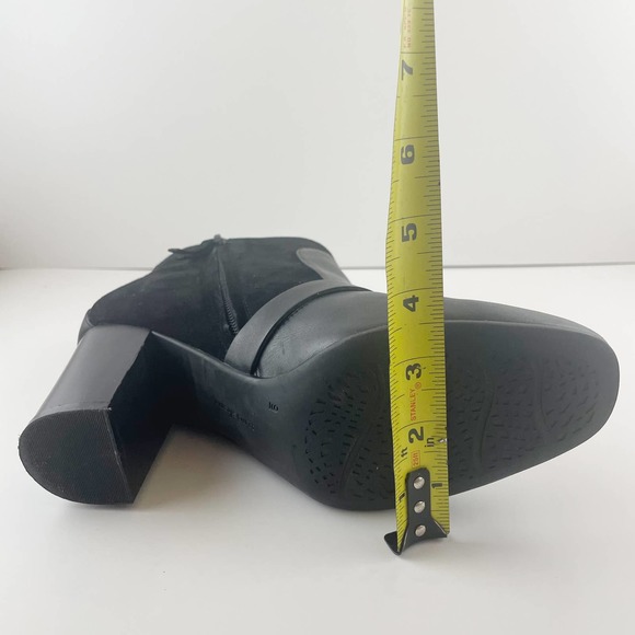 Easy Spirit Arietta Ankle Boots Black Leather/ Suede Combo Sz 9 - Picture 9 of 11